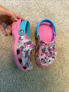 CROCS Kids Floral Clog with Pink and Aqua Strap